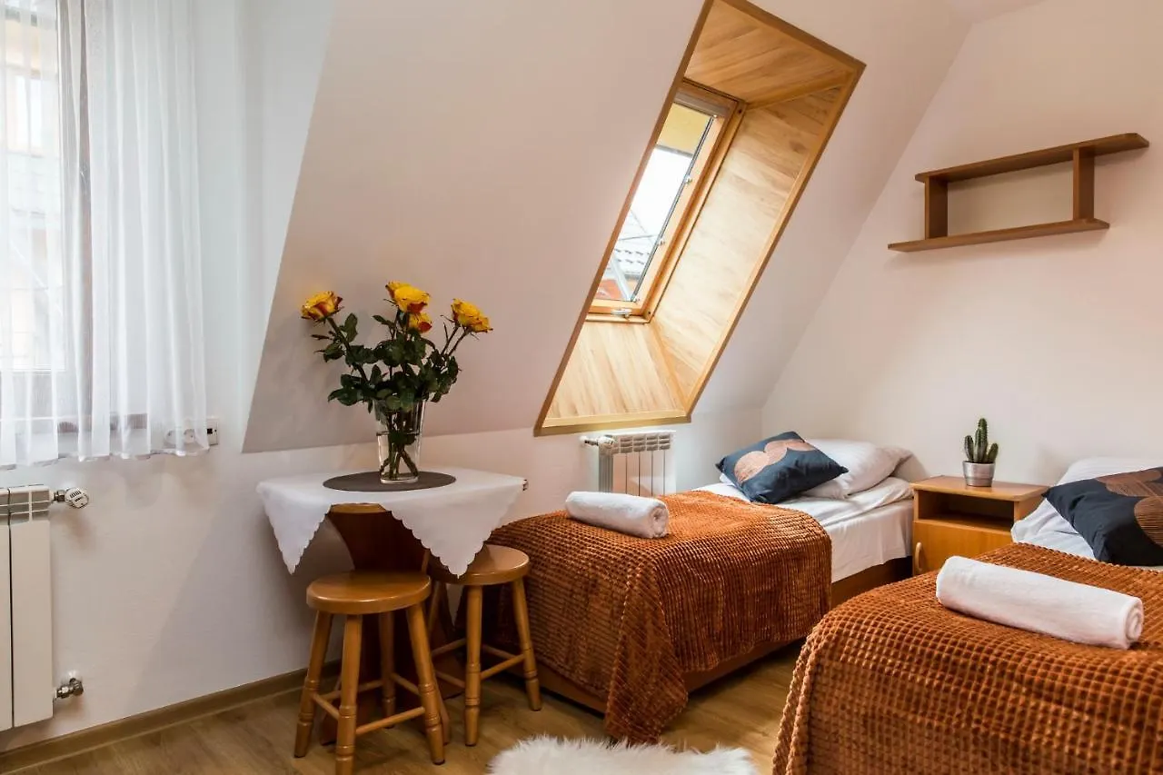 Bed & Breakfast Willa Danuska Poronin