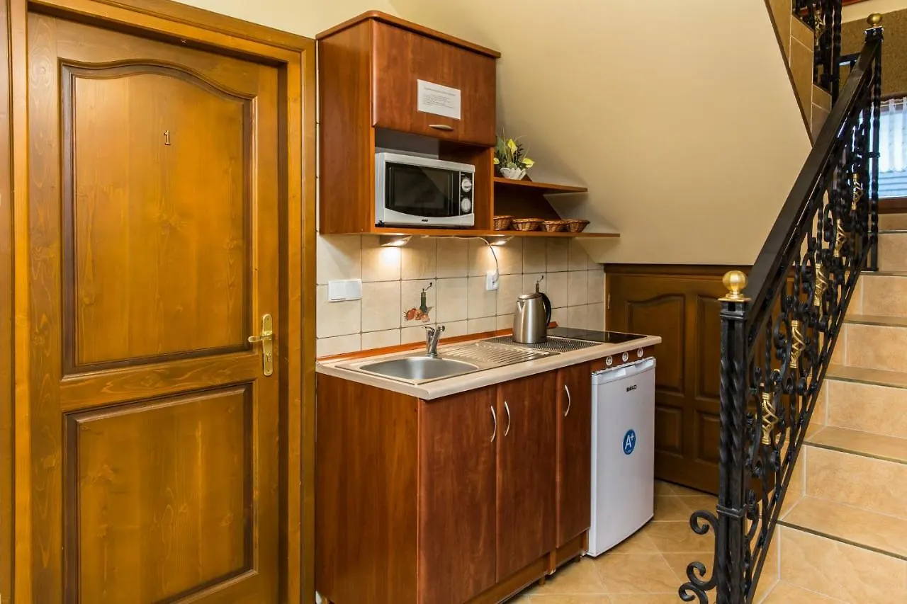 Willa Danuska Poronin Bed & Breakfast